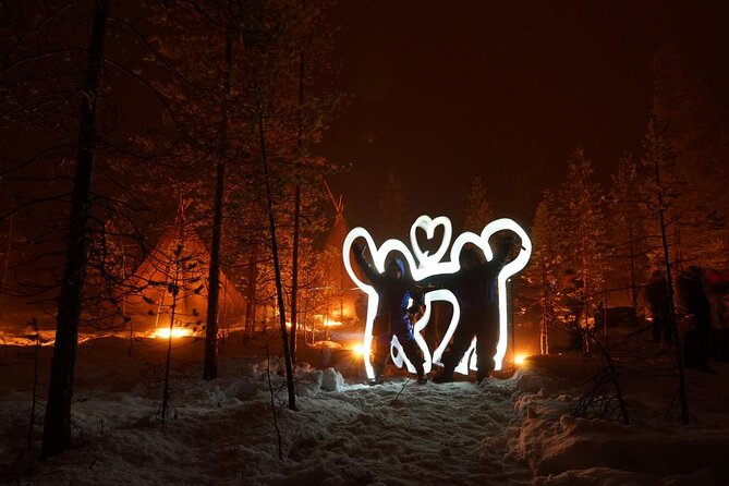 Aurora Hunting Photo Tour from Rovaniemi with Pickup - What the four-hour evening looks like