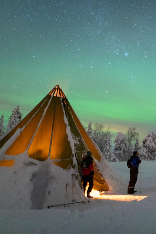 Auroras Northern Lights in Saariselka - Why the darkness near Saariselkä matters