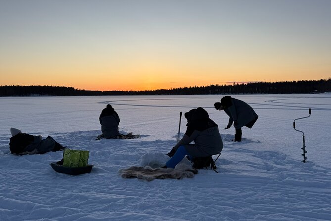 Authentic Reindeer Experience and Ice Fish with Lunch in the Wild - Learning the patience of ice fishing