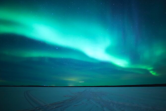 Chasing Aurora with Photographer - Small Group - The $192.36 price and what you receive