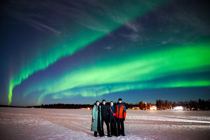 Family-Friendly: Northern Lights Adventure from Rovaniemi - Photography, tripods, and realistic expectations