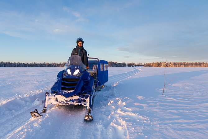 Family Snowmobiling in Rovaniemi, Apukka Resort - Who should book this family safari?