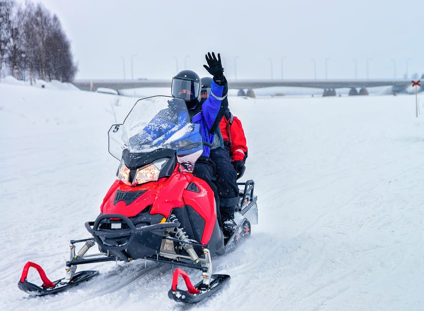 From Rovaniemi: 2-Hour Snowmobile Safari - Riding across frozen river routes