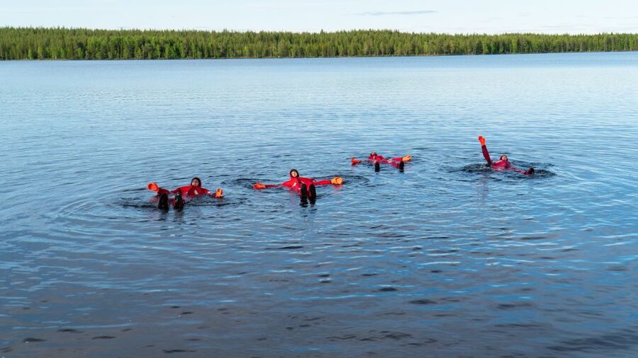 From Rovaniemi: Midnight Sun Forest Lake Float - Practical advice before you reserve