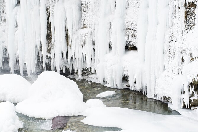 Hike to Frozen Waterfalls of Korouoma Including BBQ Lunch from Rovaniemi - Timing, weather, and what to bring