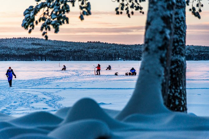 Ice Fishing Trip in Rovaniemi - Getting ready for the frozen lake or river
