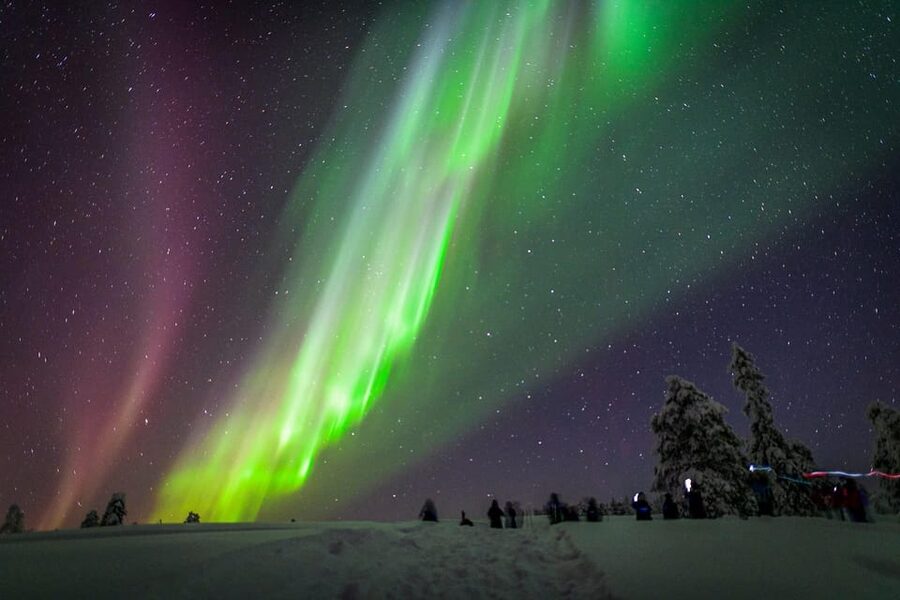 Inari: Northern Lights Hunt Snowmobile Safari - Learning to handle the snowmobile