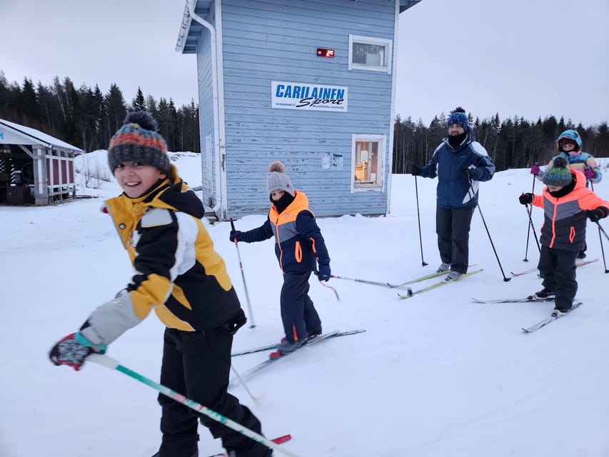 Kemi: Finnish Sight-Skiing Experience in Lapland - Learning the first ski movements at Sauvosaari
