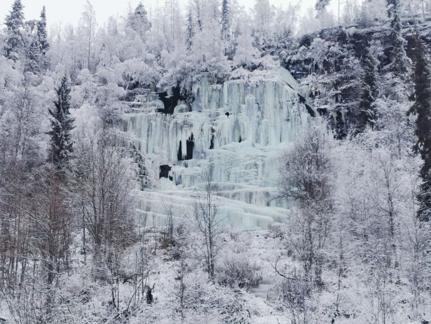 Korouoma Canyon Frozen Waterfalls Hike & Private Teepee BBQ - The drive from Rovaniemi sets the tone