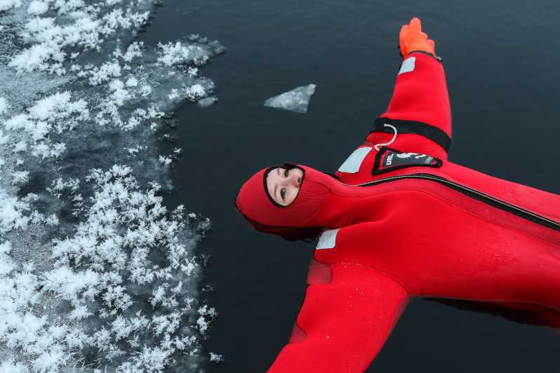 Levi: Arctic Ice Floating Adventure - Why floating in frozen water works