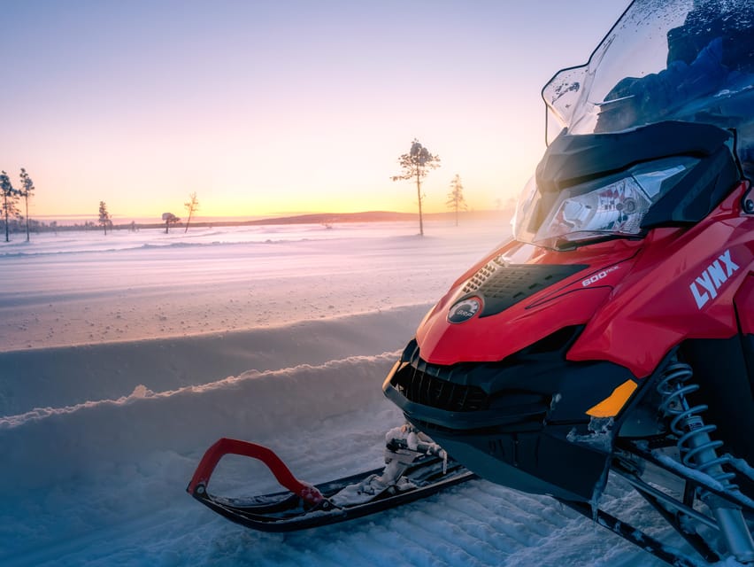 Levi: Easy Snowmobile Tour Perfect for Beginners - Getting dressed in the supplied Arctic gear