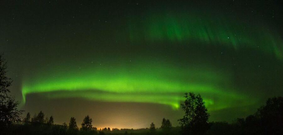 Levi: Evening Husky Sled Ride under the Northern Lights - Meeting at Hissitie 11