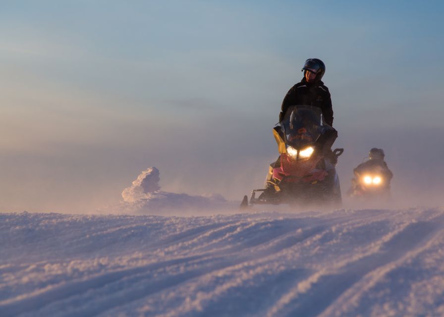 Levi: Evening Snowmobile Safari - Leaving Levi for a dark Arctic forest