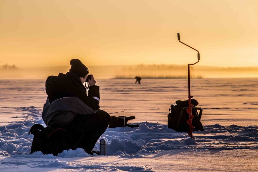 Levi: Ice Fishing on a Frozen Lake - Learning to fish through one meter of ice