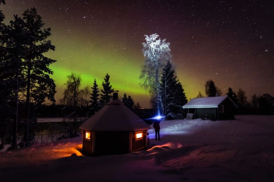 Levi: Northern Lights Tour by Minivan - Chasing the aurora beyond Levi