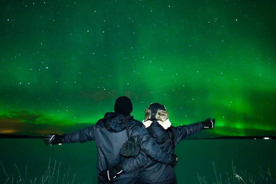 Levi: Northern Lights Tour with Guaranteed Sightings - How the $211 price compares in value