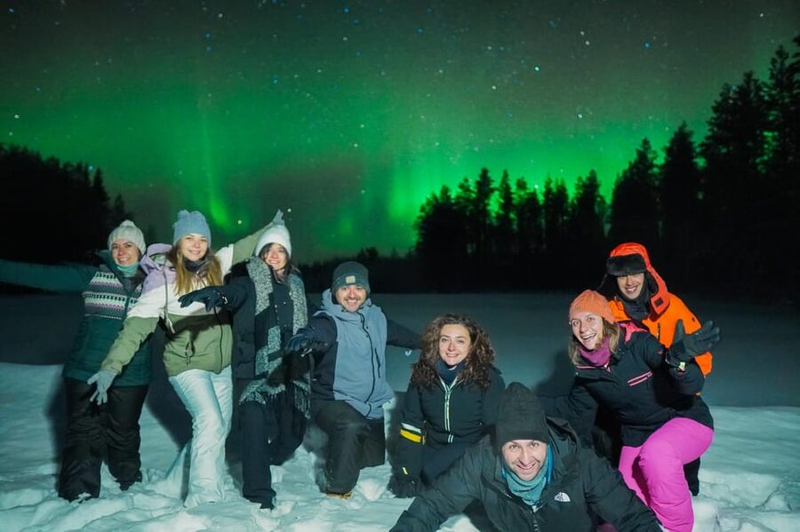 Levi: Northern Lights Tour with Guaranteed Sightings - Pickup in Levi and the first ride north
