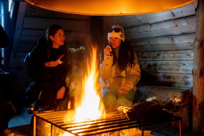 Northern Lights Hunt from Rovaniemi with Folk Tales and Snacks over Campfire - Booking timing and cancellation rules