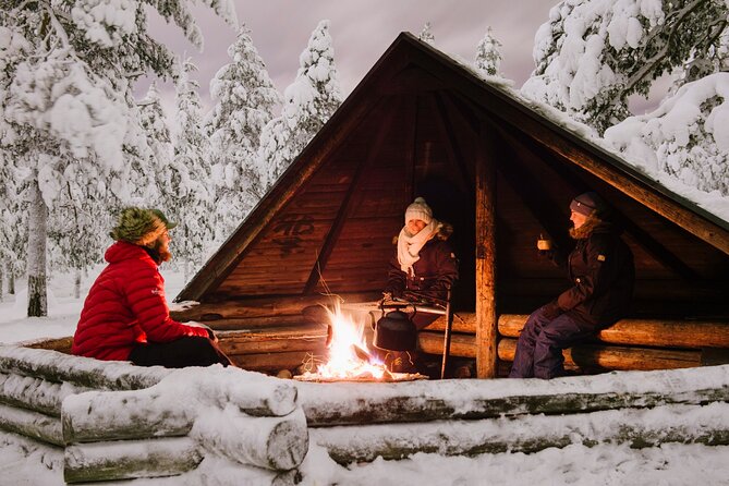 Northern Lights Hunt Including Snacks on Campfire from Rovaniemi - Waiting beside the campfire