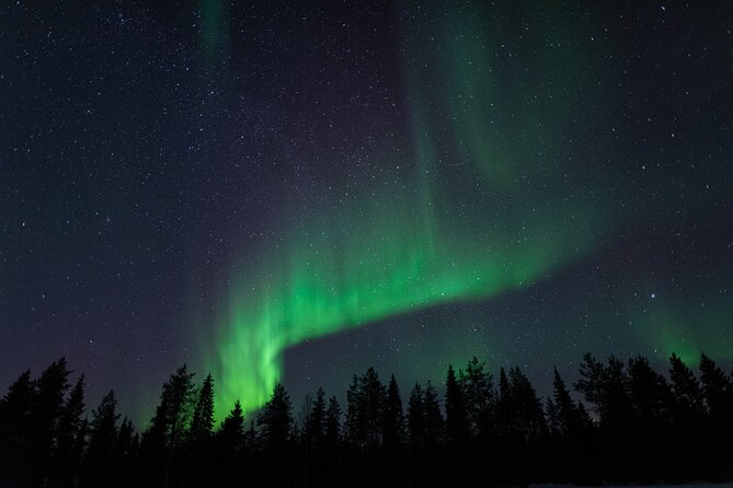 Northern Lights Hunting with a photographer (Only small groups) - A weather-led hunt instead of a fixed aurora camp