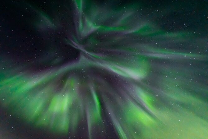 Northern Lights Hunting with a photographer (Only small groups) - Why the photography changes the value