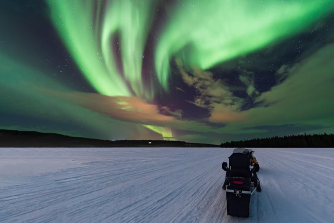 Northern Lights Hunting with Snowmobiles - Why the snowmobile ride matters as much as the aurora
