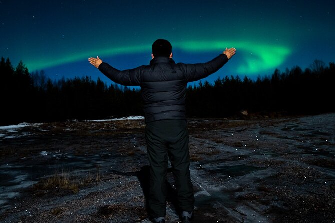 Private Aurora Hunting Tour—Guaranteed Sightings - Aurora photography for your group