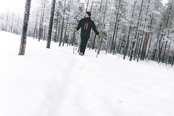 Private Snowshoeing Tour In Pyhätunturi With A Local Guide - Why the private format matters