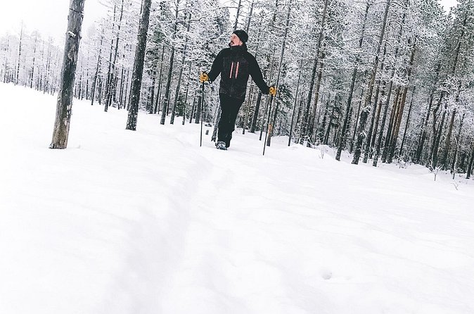 Private Snowshoeing Tour In Pyhätunturi With A Local Guide - Is $126.98 a fair price?