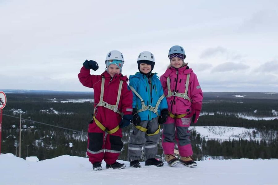 Pyhätunturi: Kid's Ice Climbing Adventure in Finnish Lapland - How much will your child actually climb?