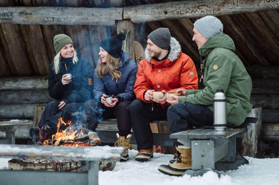 Pyhätunturi: Try Wilderness Skiing in Finnish Lapland - Meeting at Hotel Pyhätunturi