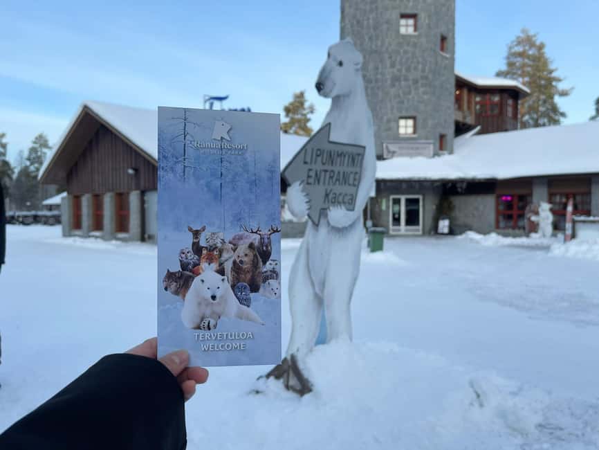 Ranua Wildlife zoo tour with lunch buffet included - Leaving Rovaniemi in a group of eight