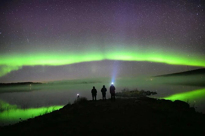 Reflections of the Northern Lights - Key points to know before booking