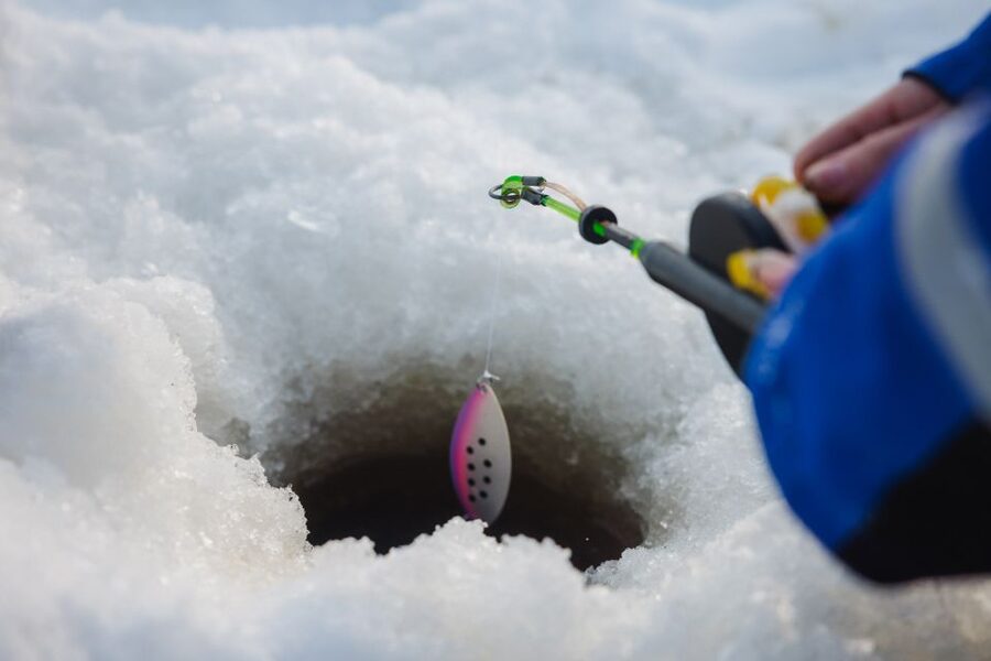Rovaniemi: Arctic Circle Ice Fishing Experience - What ice fishing in Rovaniemi actually feels like