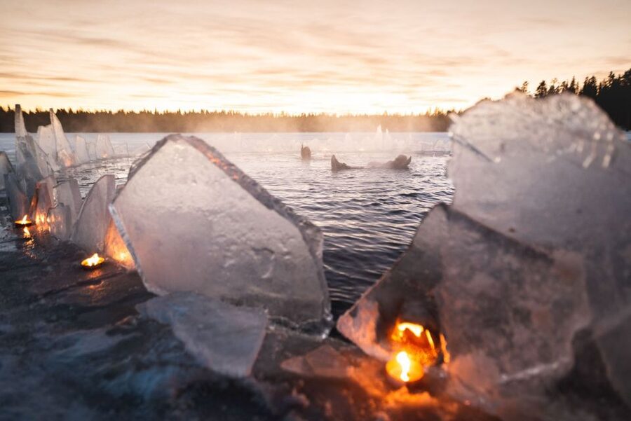 Rovaniemi: Arctic Ice Floating and Northern Lights Tour - The three-hour outing from Rovaniemi