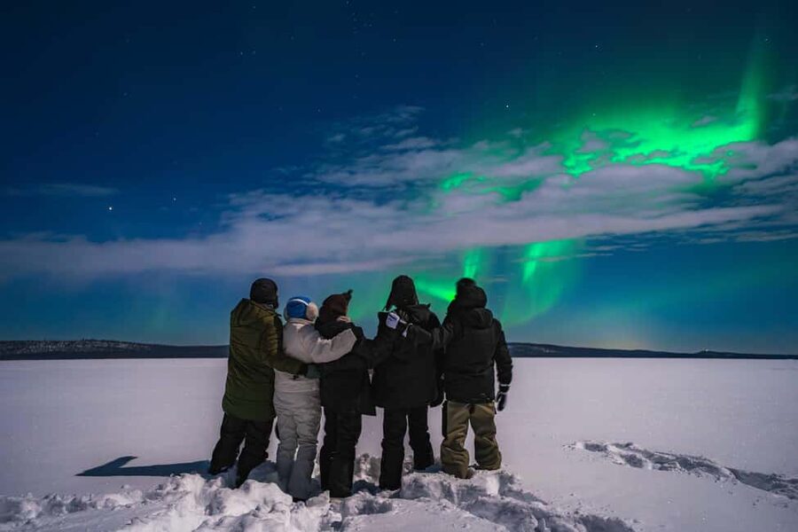 Rovaniemi: Discover the Northern Lights Photography Tour - What happens if clouds hide the aurora