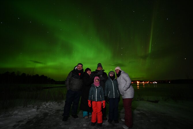Rovaniemi: Guaranteed Northern Lights - Small Group & Photography - Booking, pickup, and cancellation details