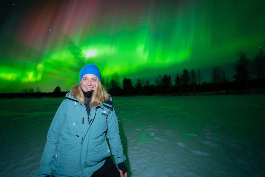 Rovaniemi: Guaranteed Northern Lights Tour with Photos - Finding a dark place instead of settling for the nearest one