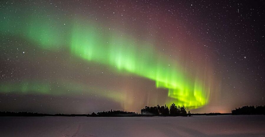 Rovaniemi: Guaranteed Ultimate Aurora Hunt with Photographer - Booking details worth knowing