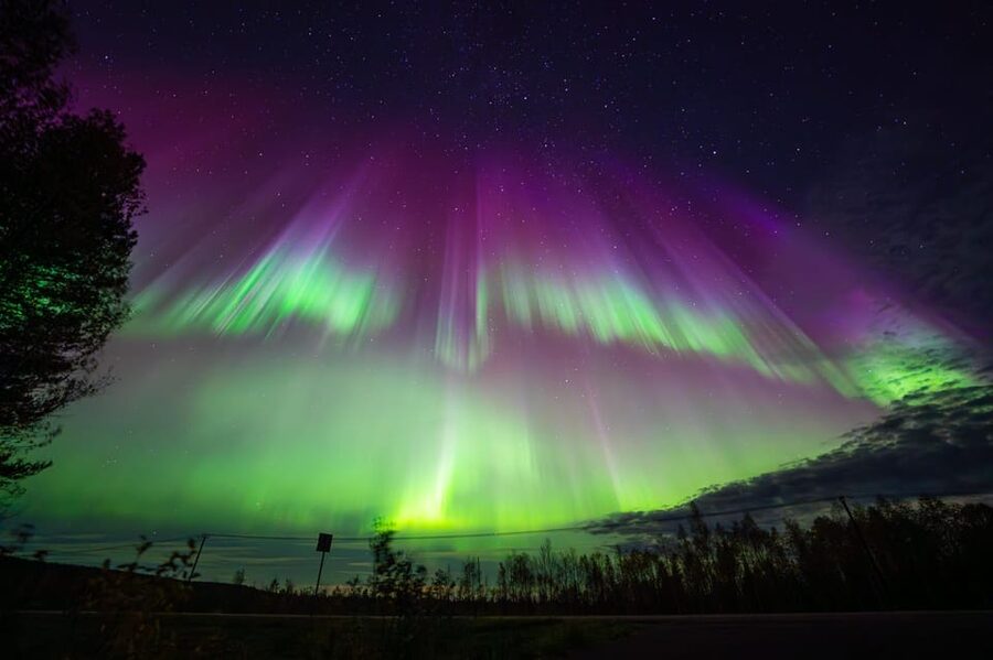 Rovaniemi: Guaranteed Ultimate Aurora Hunt with Photographer - Leaving Rovaniemi in winter gear