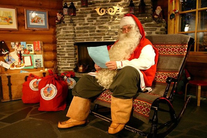 Rovaniemi Guided Tour and Santa Claus Village - Crossing the Arctic Circle