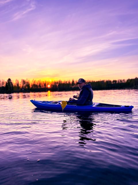 Rovaniemi: Guided Wilderness Kayaking Adventure - How much guiding should you expect?