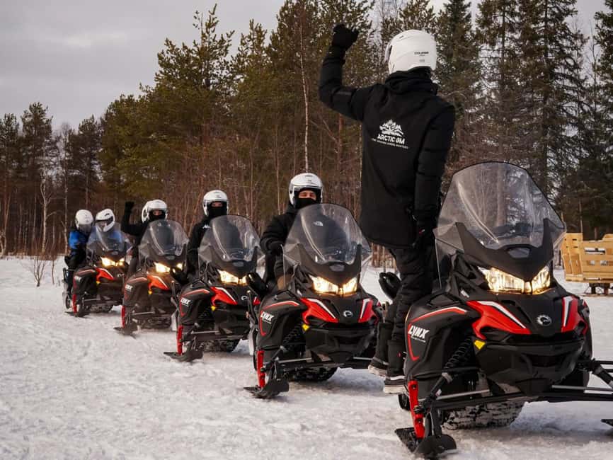 Rovaniemi: Guided Wilderness Snowmobile Safari & Barbeque - The first minutes on the frozen lake