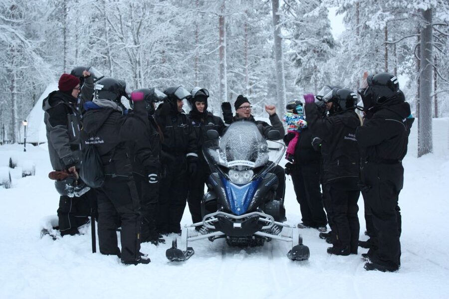 Rovaniemi: Husky & Reindeer Experience with Snowmobile Ride - Who will get the most from this $225 package?