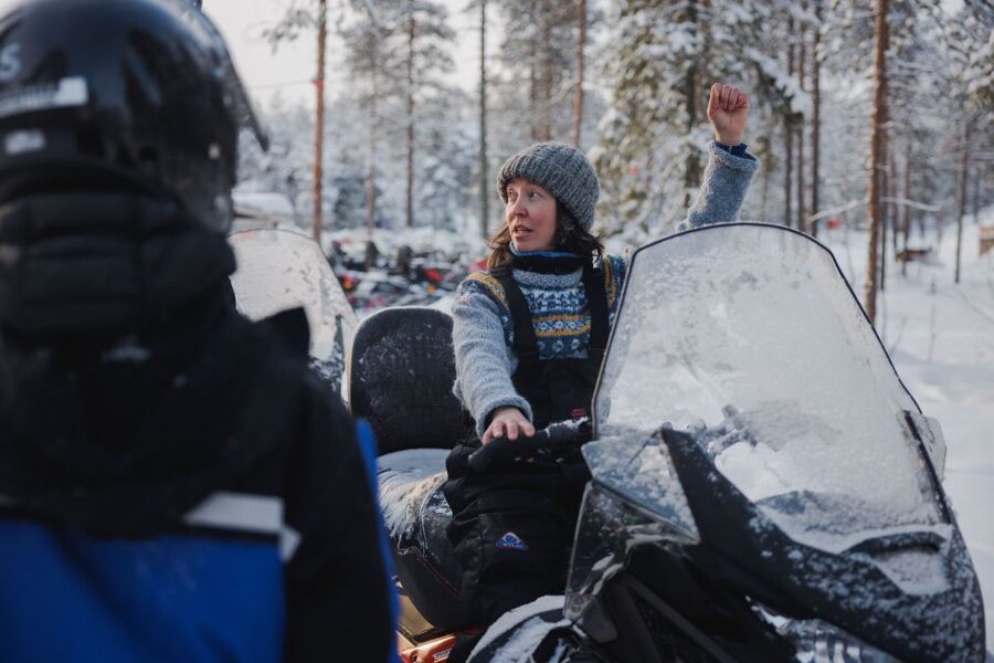 Rovaniemi: Ice Fishing & Snowmobile Safari Combo Day - Why this combination works well in Rovaniemi