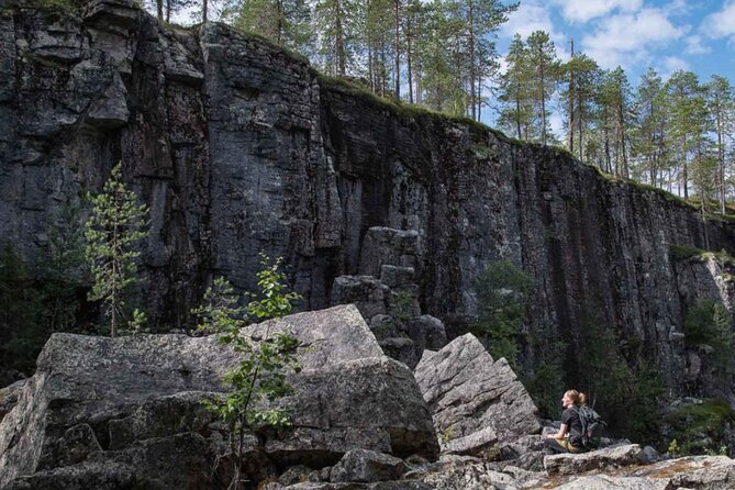 Rovaniemi Korouoma Canyon Hike and Barbecue Experience - A barbecue in the heart of the forest