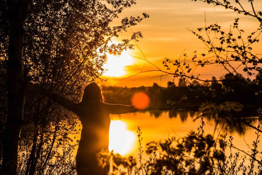 Rovaniemi: Midnight Sun Photography Tour - Booking advice for June, July, and August
