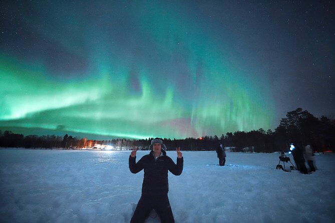 Rovaniemi: Northern Lights Pro Guaranteed - Unlimited Distance - The evening begins with a flexible departure