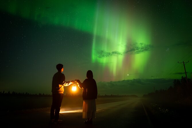 Rovaniemi: Northern Lights Small Group Money-Back Guarantee - The evening begins with pickup and a weather briefing