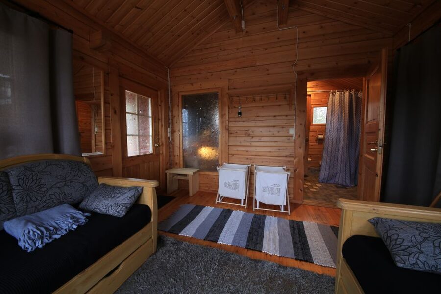 Rovaniemi: Private Sauna, Jacuzzi and Dinner - A private sauna by a Lapland lake